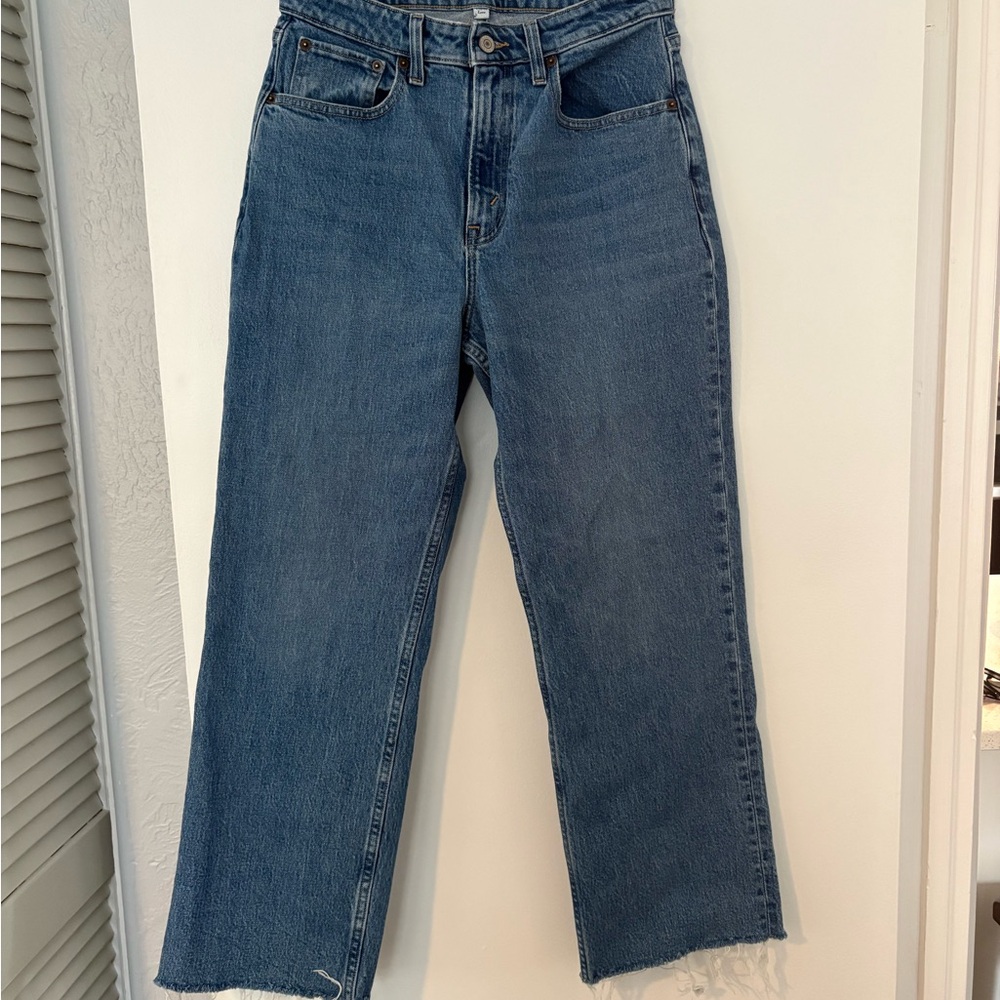 Abercrombie & Fitch high rise 90’s relaxed, size 27, extra short